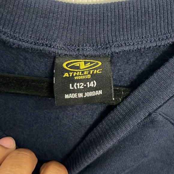 Athletic Works women’s fleece crewneck Navy Blue. Large. NWT - Picture 3 of 4